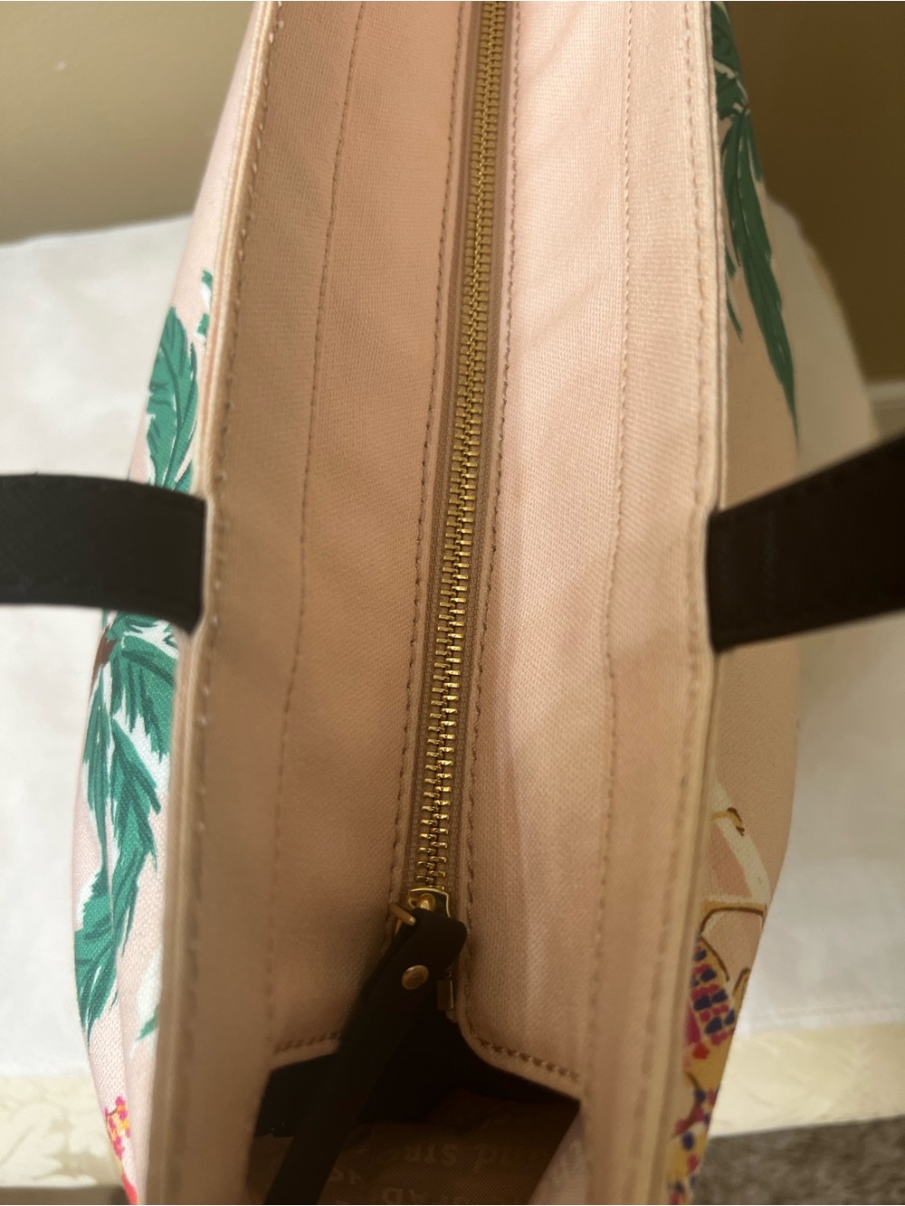 kate spade Collectable L Camel & Palm Print Tote Bag NWOT - Picture 7 of 16